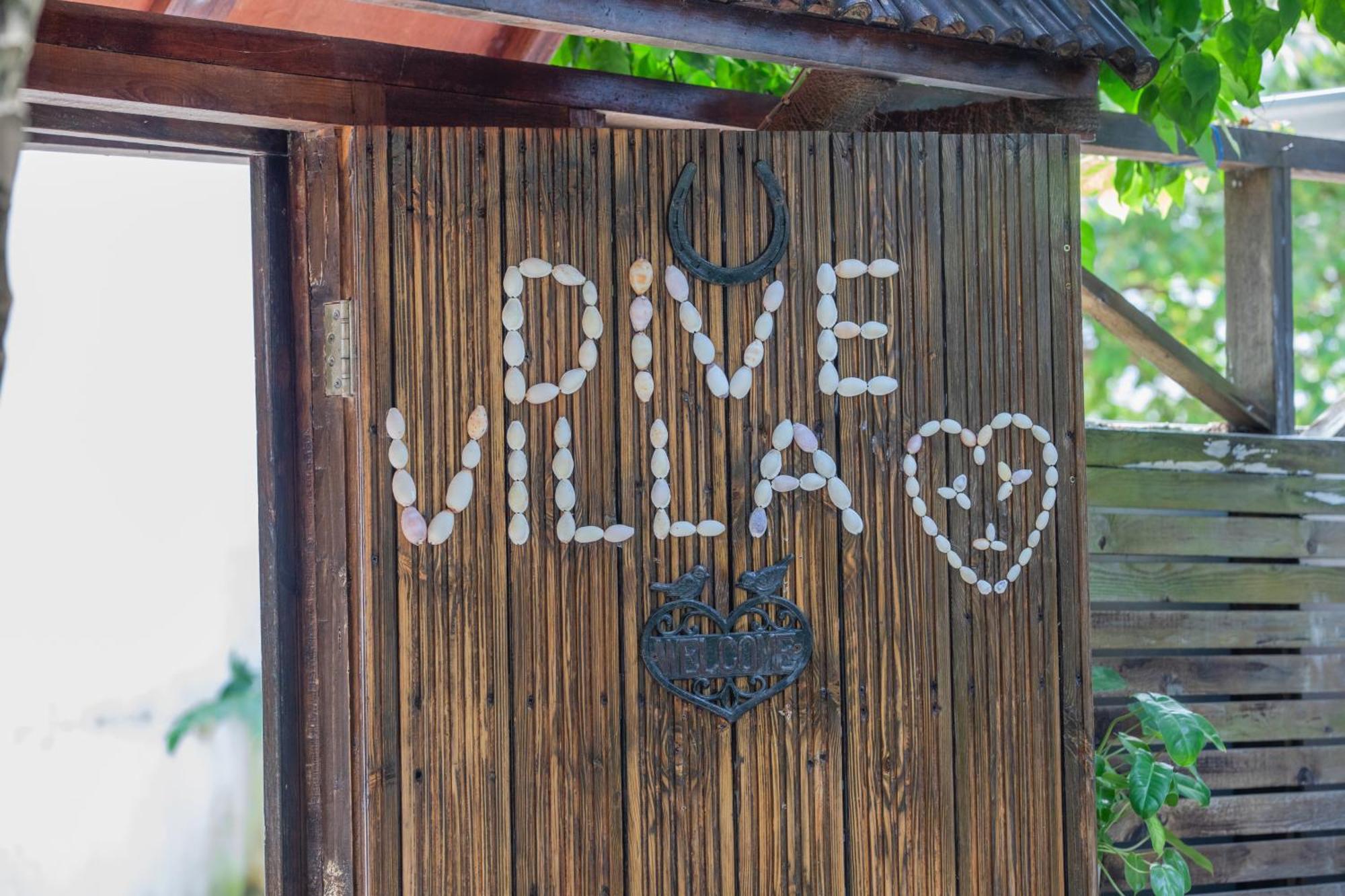 Dive Villa Thoddoo Buitenkant foto